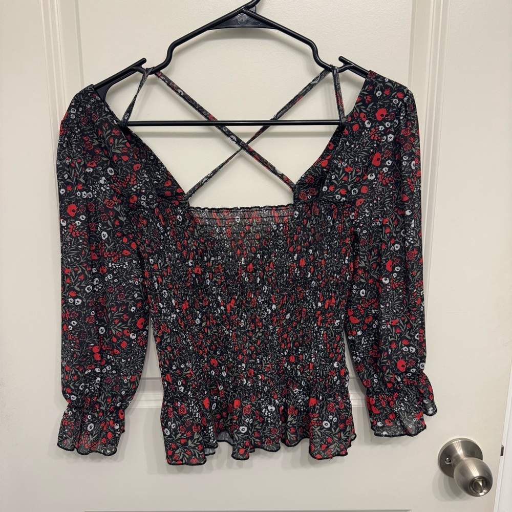 NWT! Topshop Floral Smocked Women's Top - Black and Red, 8